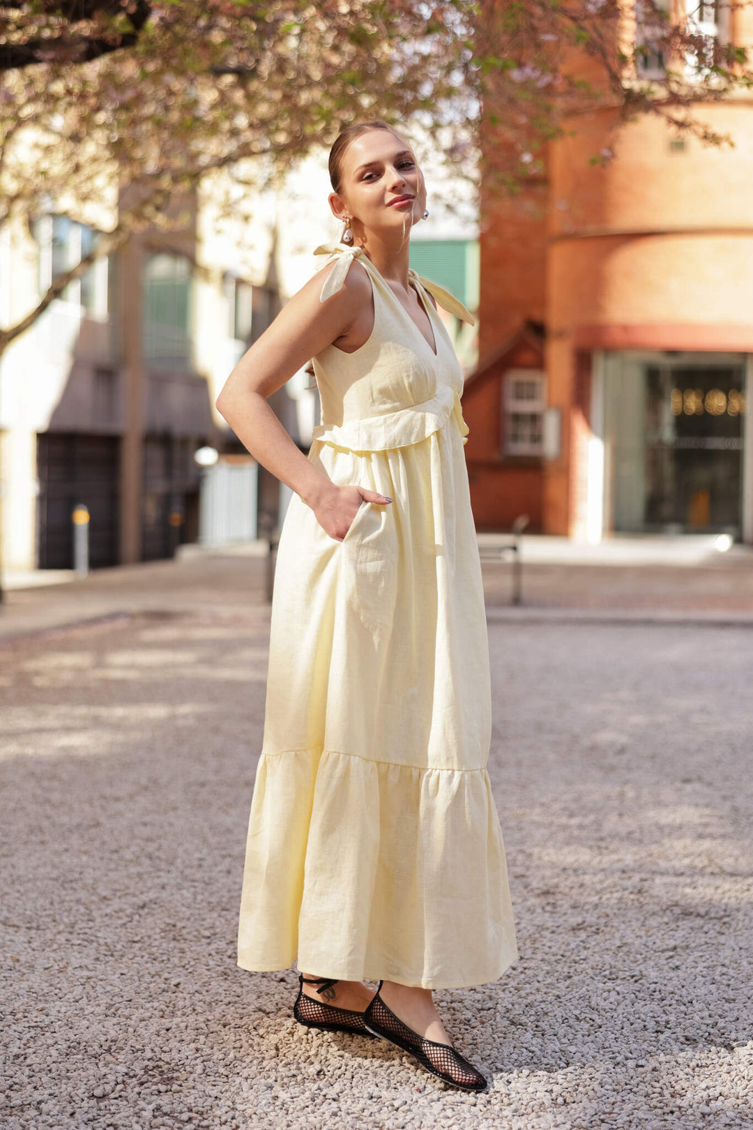 maternity dress made of linen